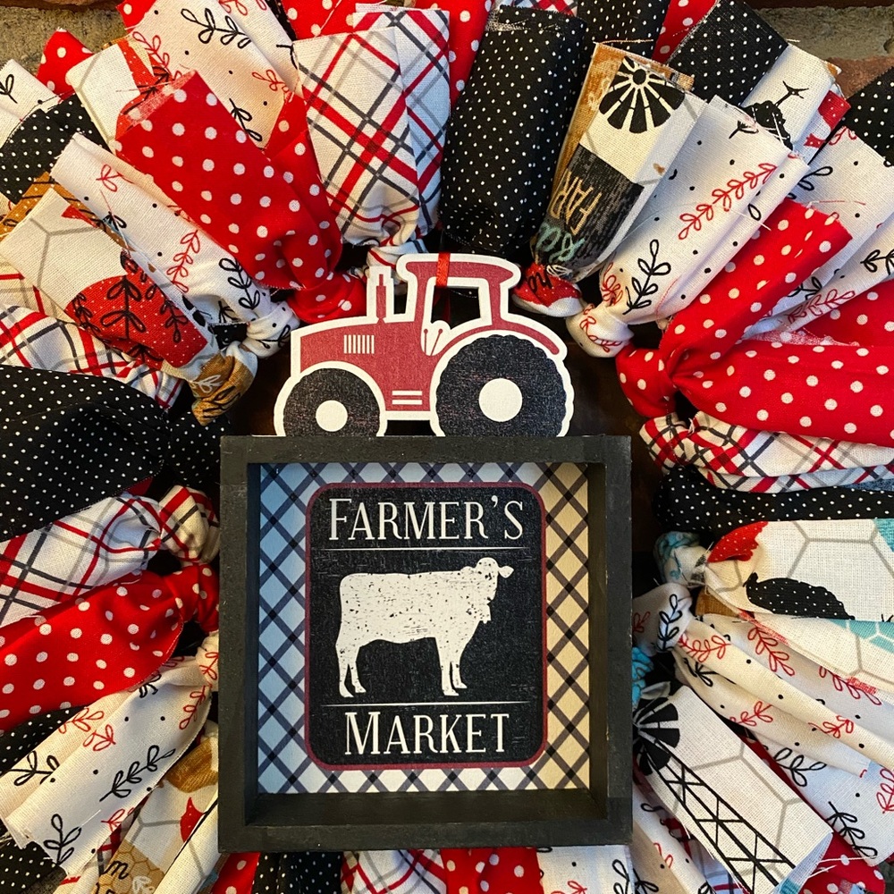 Farm Rag Wreaths - Picture 7 of 9